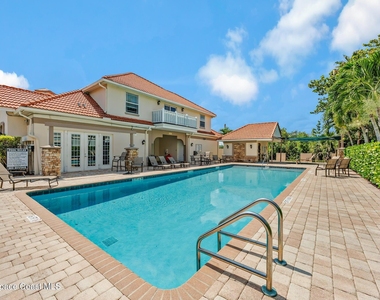 1800 Noel Place - Photo Thumbnail 1