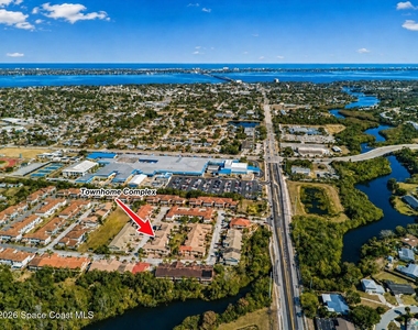 1800 Noel Place - Photo Thumbnail 20