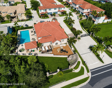 1800 Noel Place - Photo Thumbnail 19