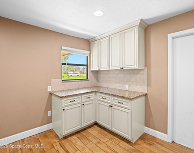 3725 Laurette Road - Photo Thumbnail 13