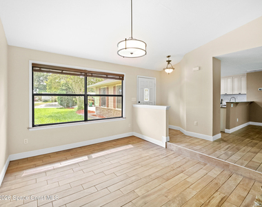 3725 Laurette Road - Photo Thumbnail 5