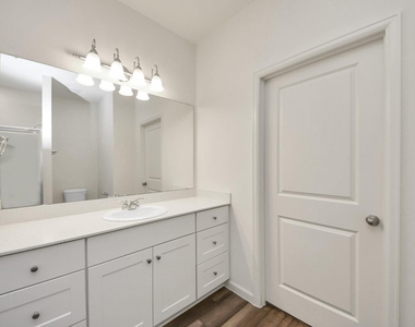 10307 Malta Trace Drive - Photo Thumbnail 28