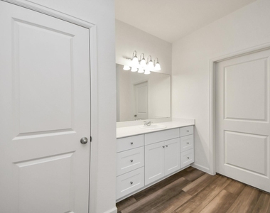 10307 Malta Trace Drive - Photo Thumbnail 27