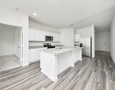 10307 Malta Trace Drive - Photo Thumbnail 2