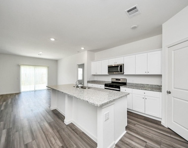 10307 Malta Trace Drive - Photo Thumbnail 5
