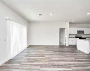 10307 Malta Trace Drive - Photo Thumbnail 12