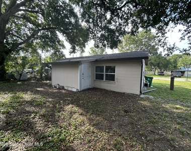 1628 Sue Drive - Photo Thumbnail 10