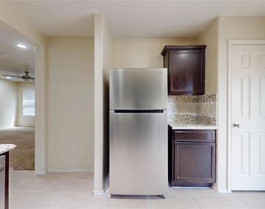 16510 Mandate Drive - Photo Thumbnail 16