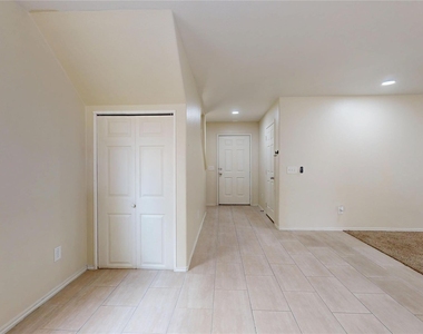 16510 Mandate Drive - Photo Thumbnail 9