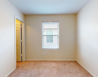 16510 Mandate Drive - Photo Thumbnail 36