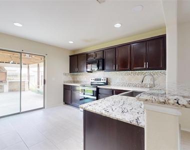 16510 Mandate Drive - Photo Thumbnail 13