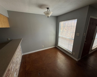 3428 Willowrun - Photo Thumbnail 1