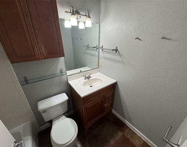 3428 Willowrun - Photo Thumbnail 5