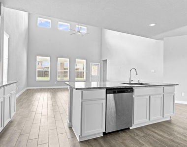 5419 Sunstone Circle - Photo Thumbnail 9