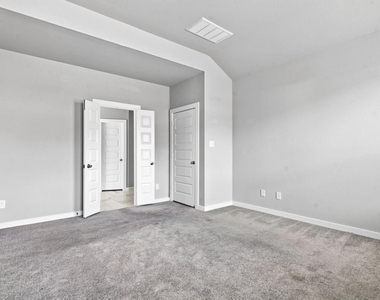 5419 Sunstone Circle - Photo Thumbnail 13