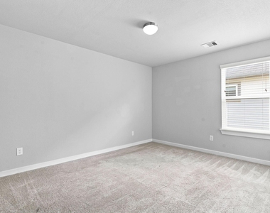 5419 Sunstone Circle - Photo Thumbnail 26
