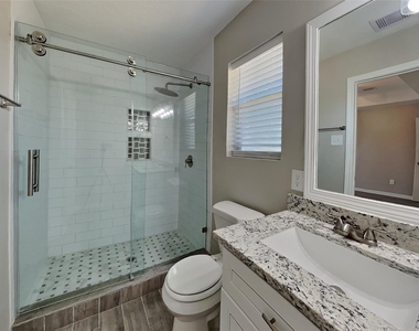 3431 W Rainmill Drive - Photo Thumbnail 10
