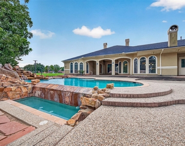 4011 Westerdale Drive - Photo Thumbnail 36