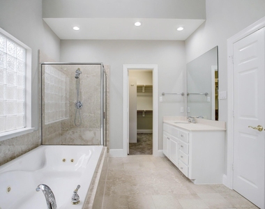 1809 W Clay Street - Photo Thumbnail 12