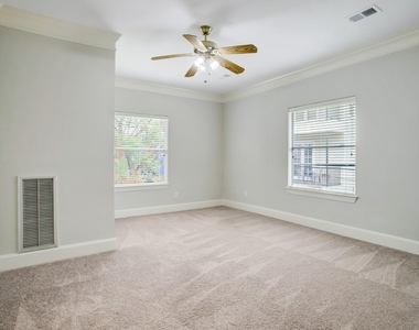 1809 W Clay Street - Photo Thumbnail 14