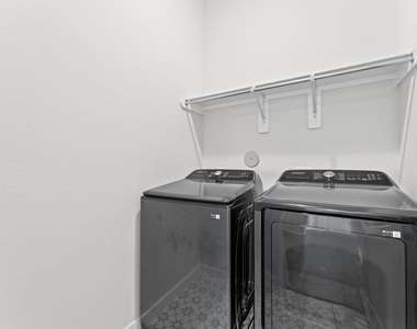 16514 Lake Austin Street - Photo Thumbnail 27
