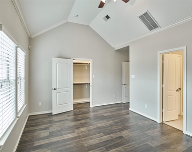 2738 Misty Heath Lane - Photo Thumbnail 25