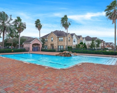 2738 Misty Heath Lane - Photo Thumbnail 3