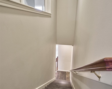 2738 Misty Heath Lane - Photo Thumbnail 31
