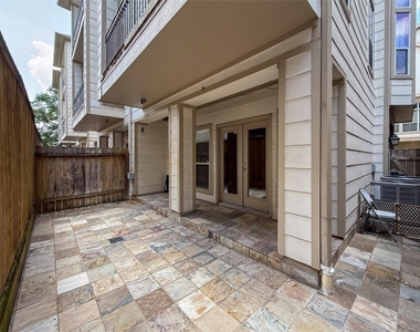 621 Hartman Street - Photo Thumbnail 6