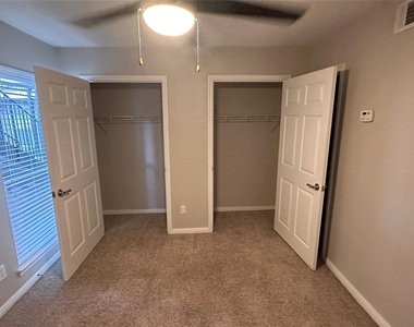 2825 Bellefontaine Street - Photo Thumbnail 8