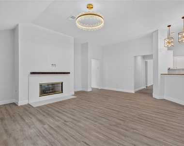 7206 Glen Rosa Drive - Photo Thumbnail 25