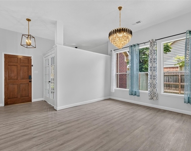 7206 Glen Rosa Drive - Photo Thumbnail 17