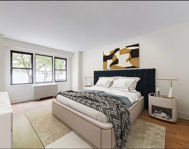 East 63 Street - Photo Thumbnail 1