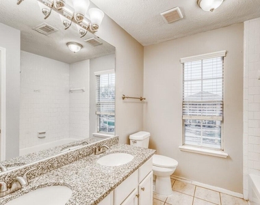 15303 Goodman Street - Photo Thumbnail 13