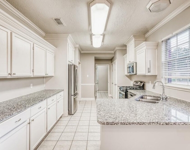15303 Goodman Street - Photo Thumbnail 5