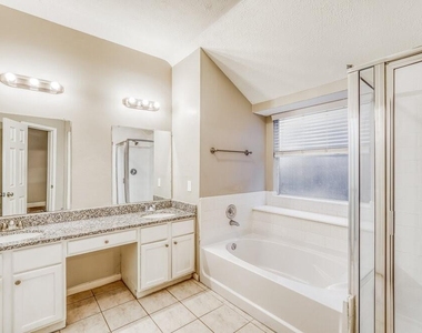 15303 Goodman Street - Photo Thumbnail 9