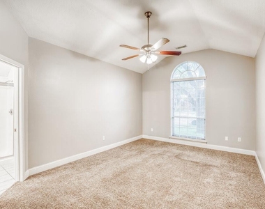 15303 Goodman Street - Photo Thumbnail 8