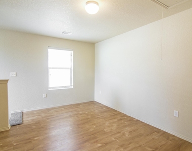 3631 Apache Meadows Drive - Photo Thumbnail 15
