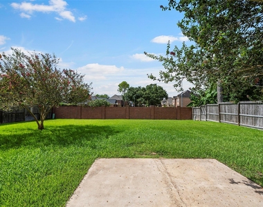 4922 Moss Run Drive - Photo Thumbnail 17