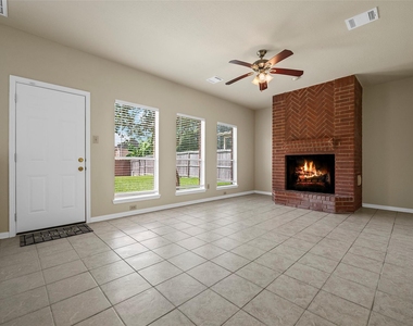 4922 Moss Run Drive - Photo Thumbnail 16