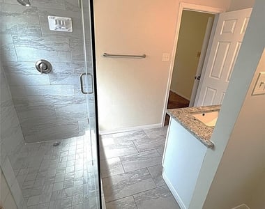 3307 Golden Willow Drive - Photo Thumbnail 23