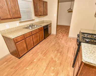 21651 S Werrington Way - Photo Thumbnail 3