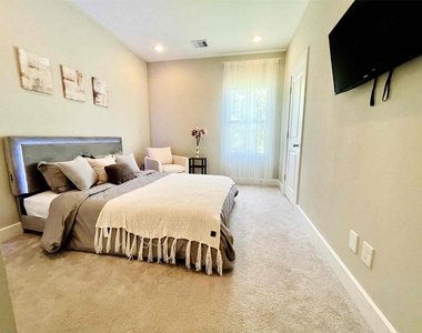 4205 Cline Street - Photo Thumbnail 11