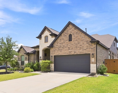 531 Santa Rosa Hills Drive - Photo Thumbnail 1