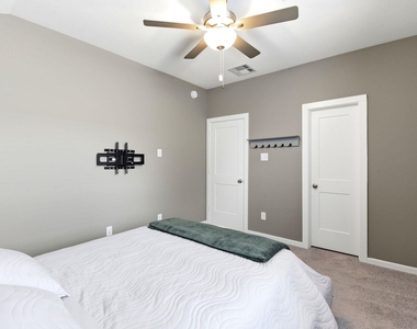 531 Santa Rosa Hills Drive - Photo Thumbnail 43