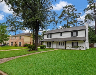 15814 Winding Moss Drive - Photo Thumbnail 2