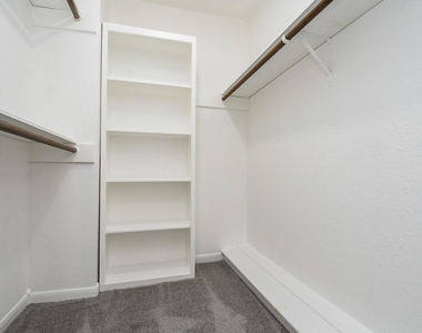 15814 Winding Moss Drive - Photo Thumbnail 26