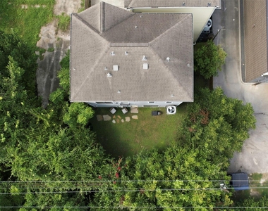 214 W 28th Street - Photo Thumbnail 31