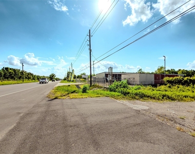 12931 Fm 1960 Road - Photo Thumbnail 6