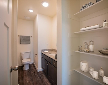 12603 Telge Road - Photo Thumbnail 6